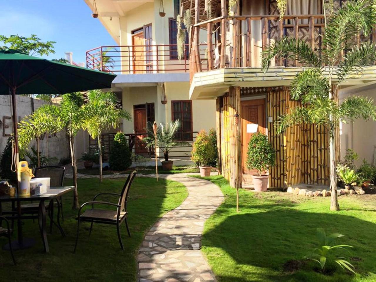 Bamboo Garden Boutique Hotel Tacloban Exterior photo